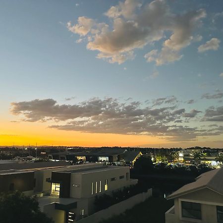 גולד קוסט The Residences At The Peninsula מראה חיצוני תמונה